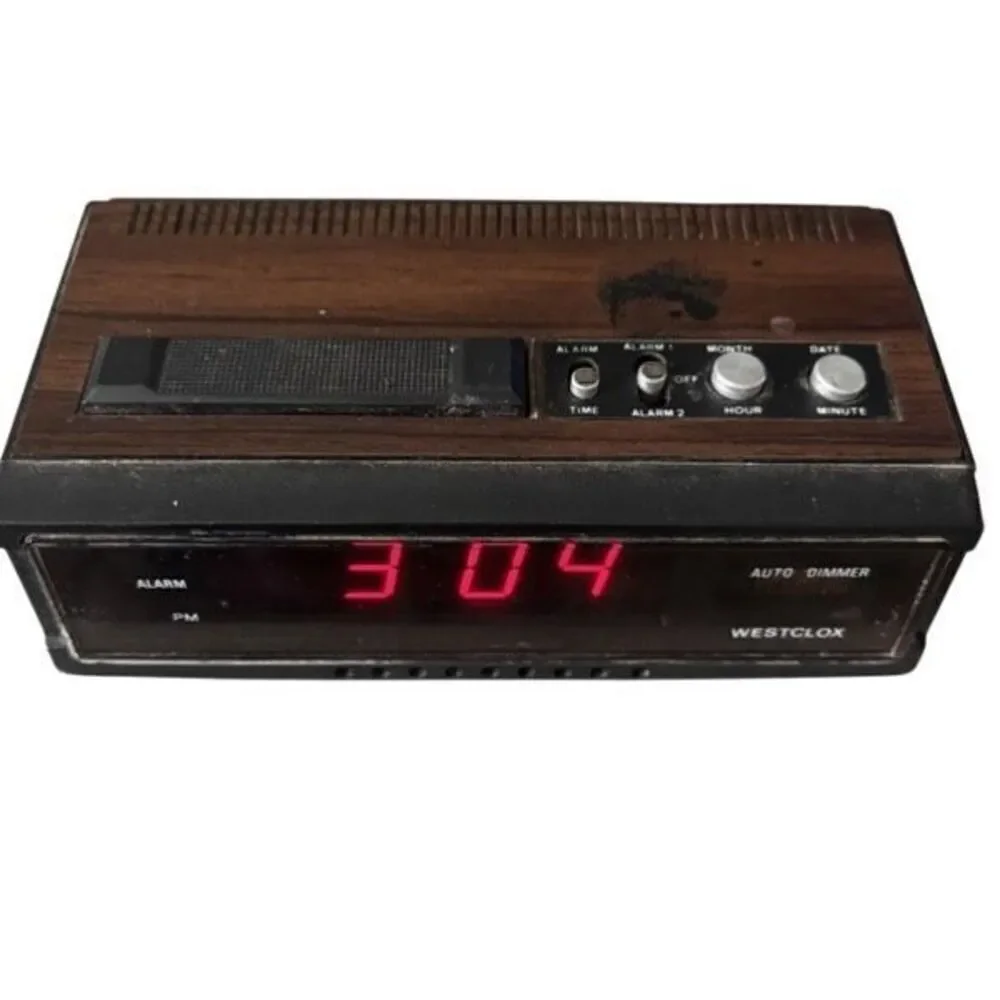 Westclox Model 22636 Digital Clock Radio *Read*